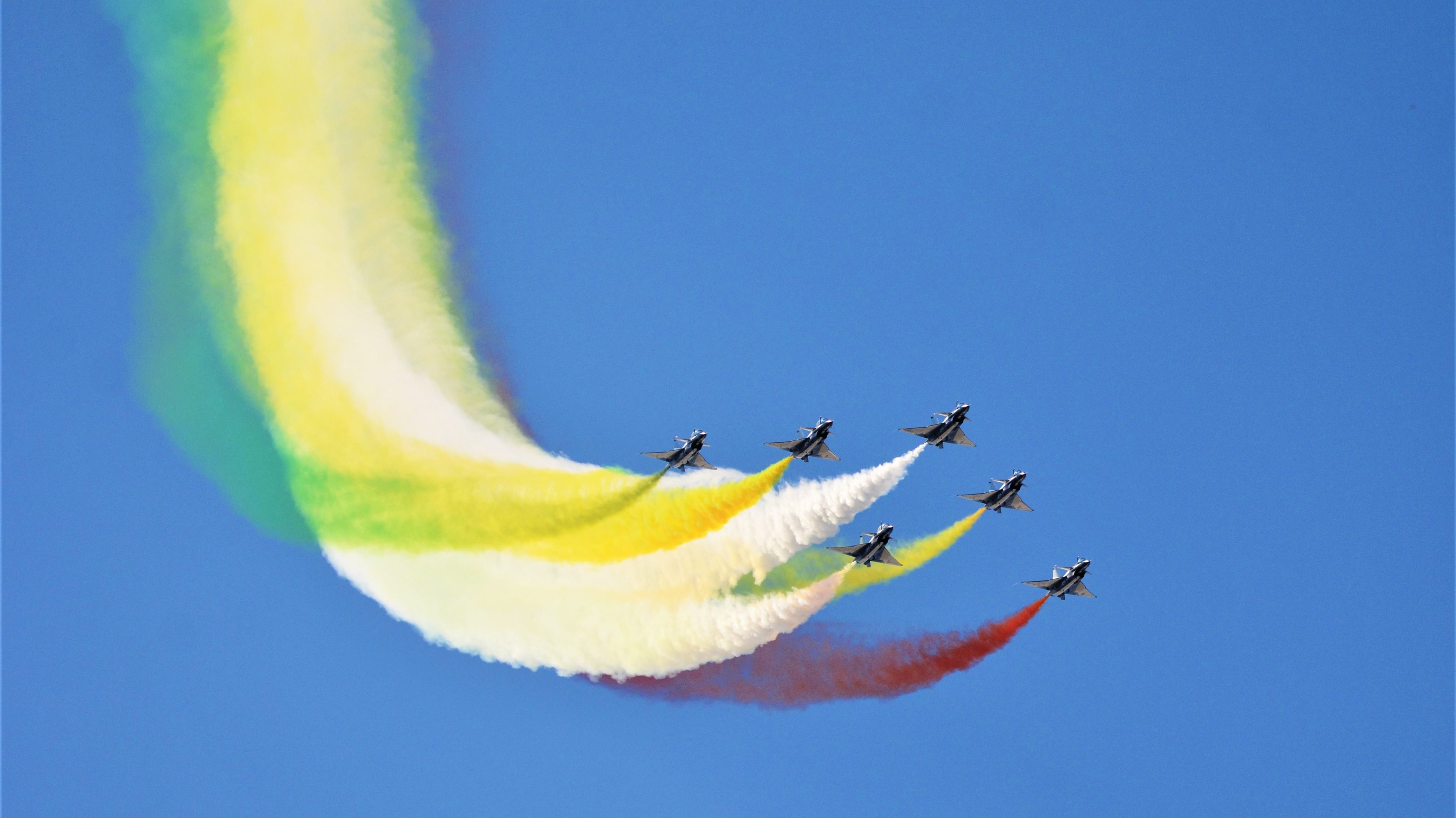 快船打造可移动训练场馆，应对密集赛程安排，快船模式