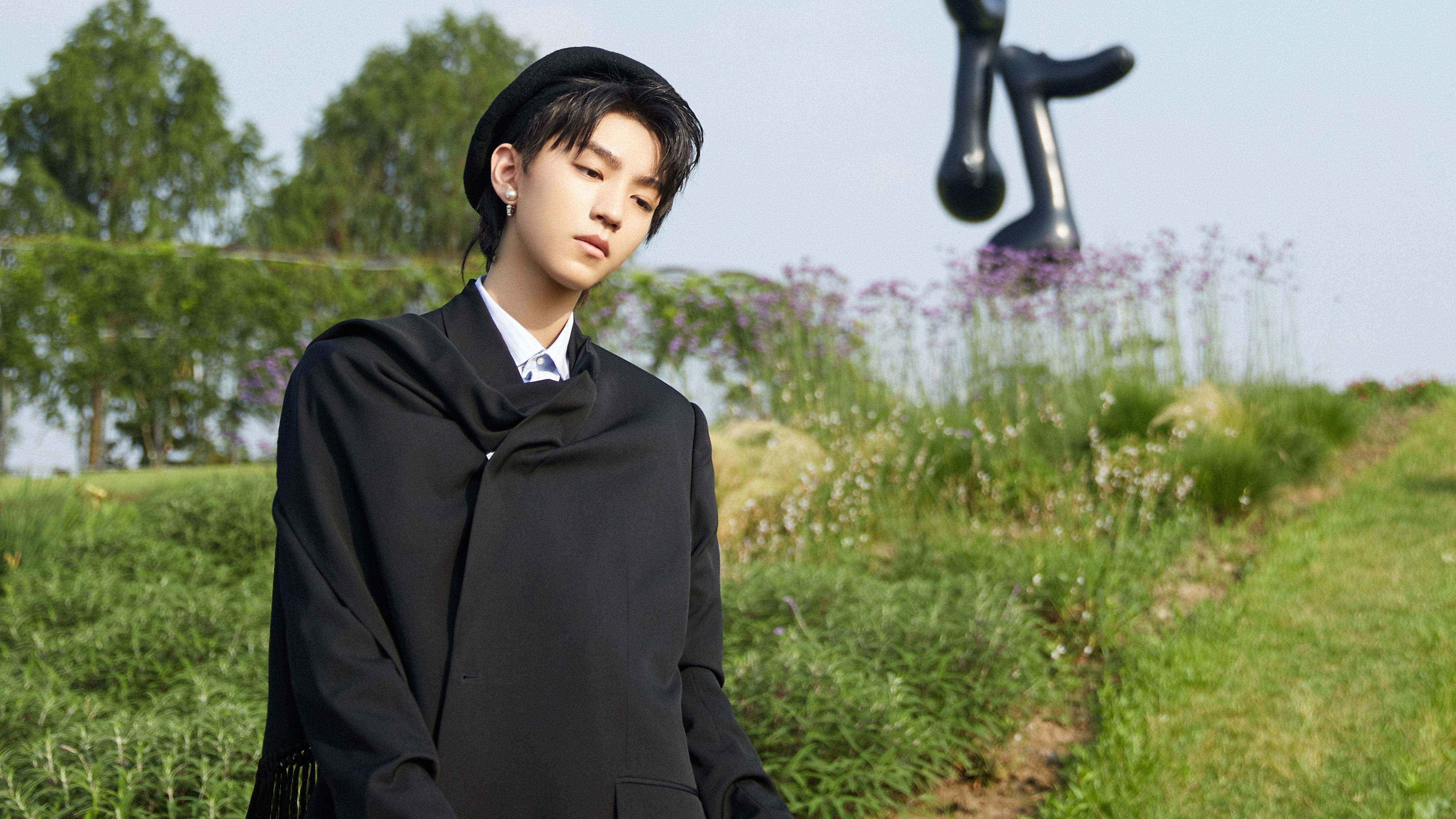 塞维利亚双中锋组合制造持续威胁,塞维利亚队