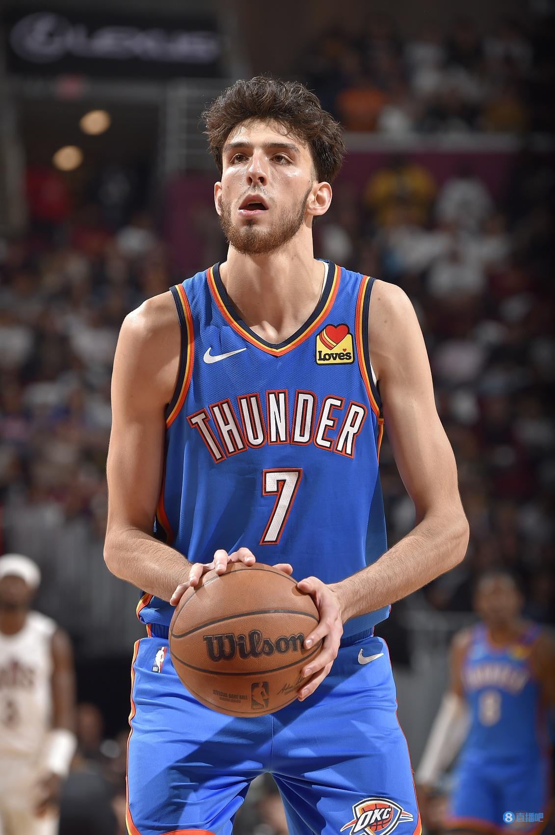 关于乐鱼体育:NBA联盟宣布工资帽上涨：球队运营面临新挑战的信息