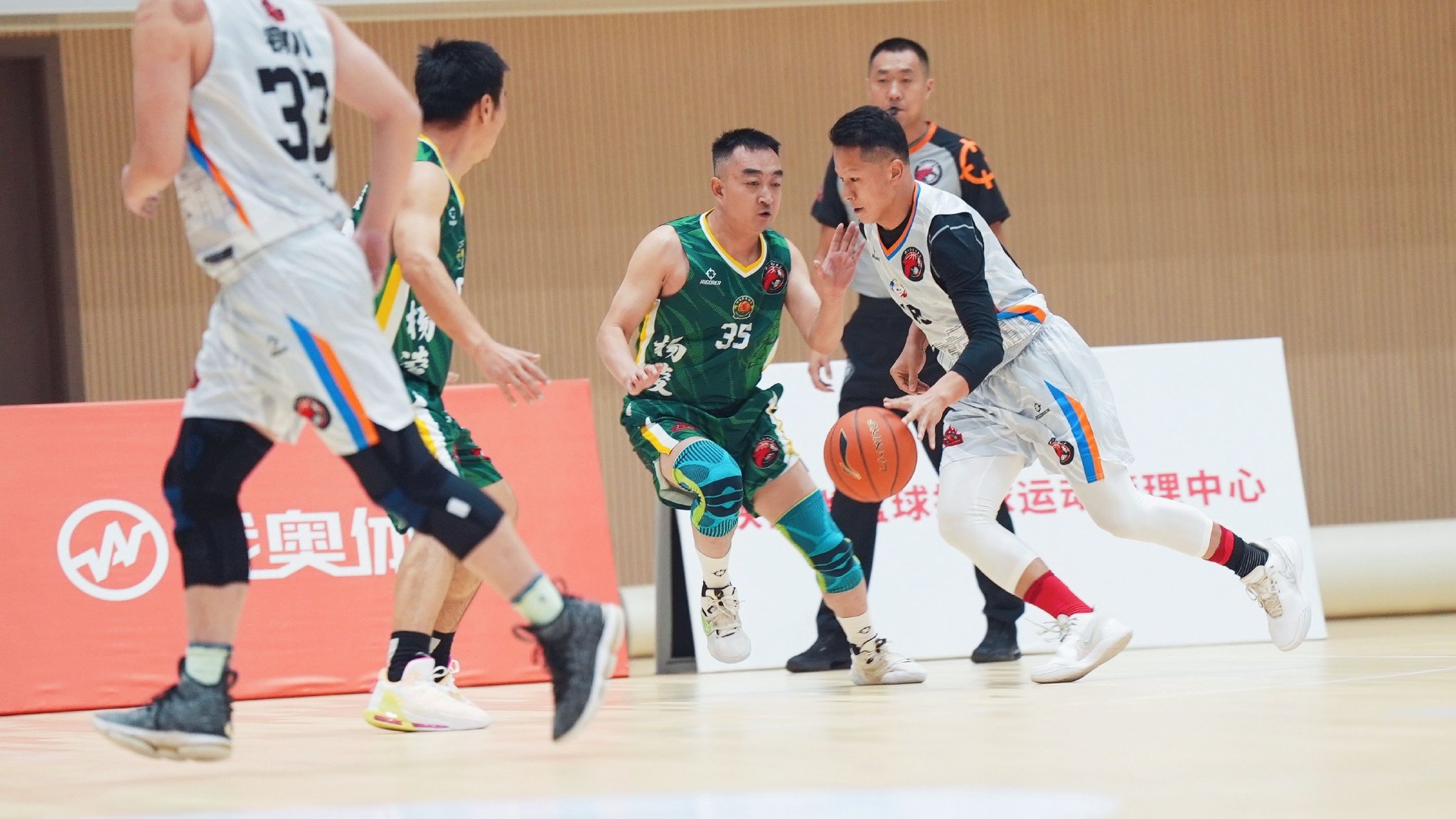 包含乐鱼体育：青少年篮球训练营的选拔机制：公平公正，选拔篮球精英的词条