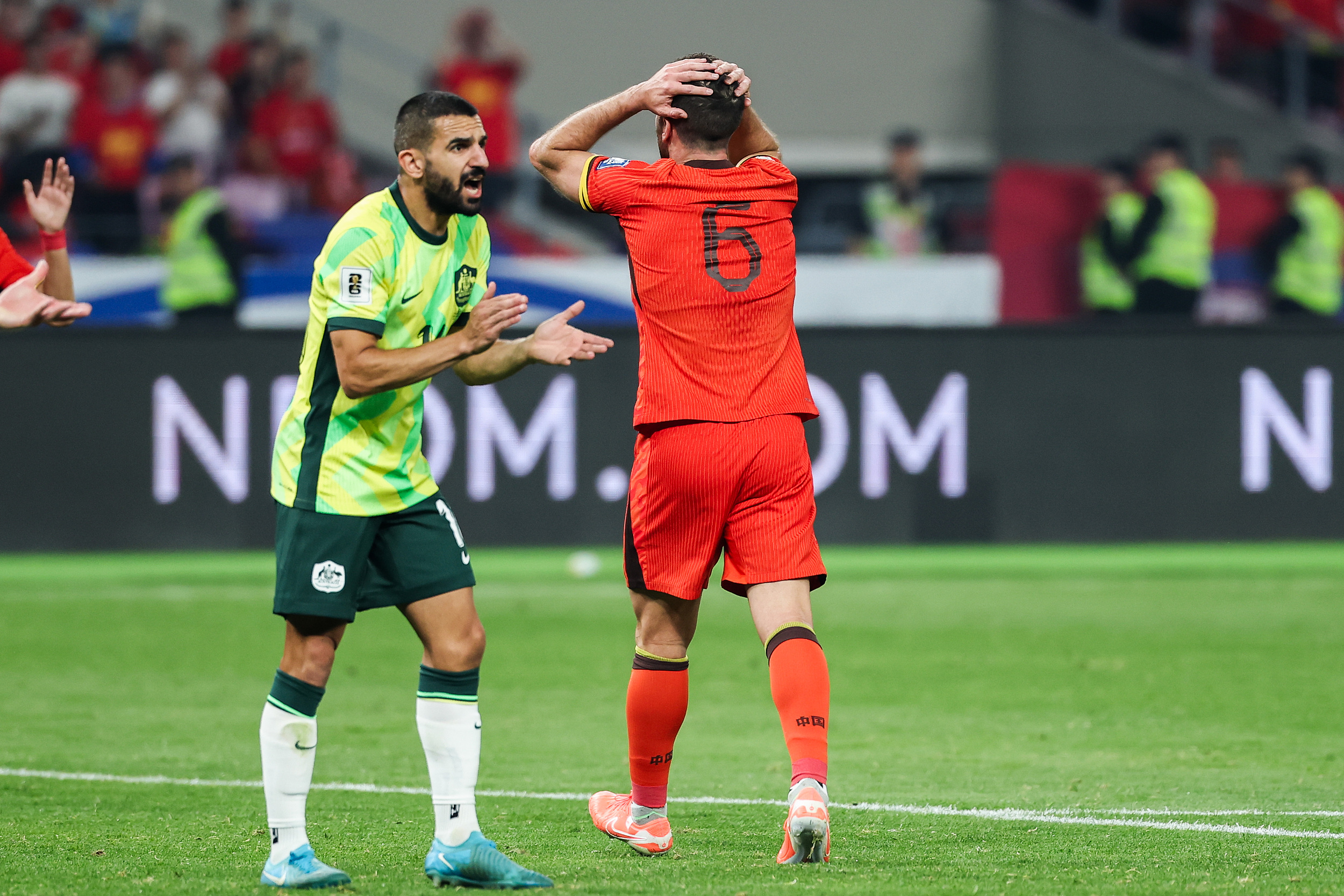 包含乐鱼体育：国足新帅上任，战术变革引人关注的词条