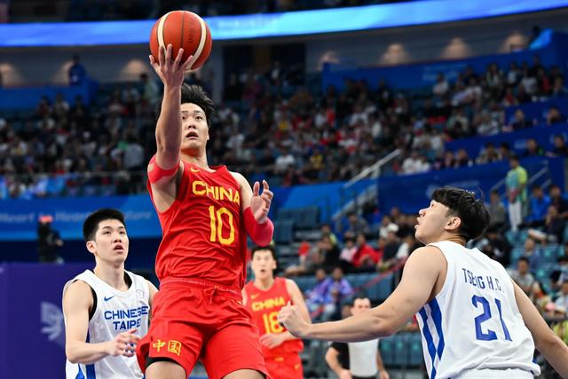 关于乐鱼体育：中国男篮历史经典比赛回顾：重温激情时刻的信息